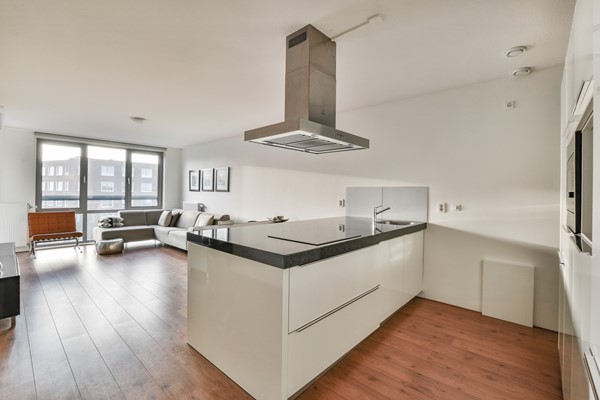 Medium property photo - Franz Zieglerstraat 146, 1087 HN Amsterdam